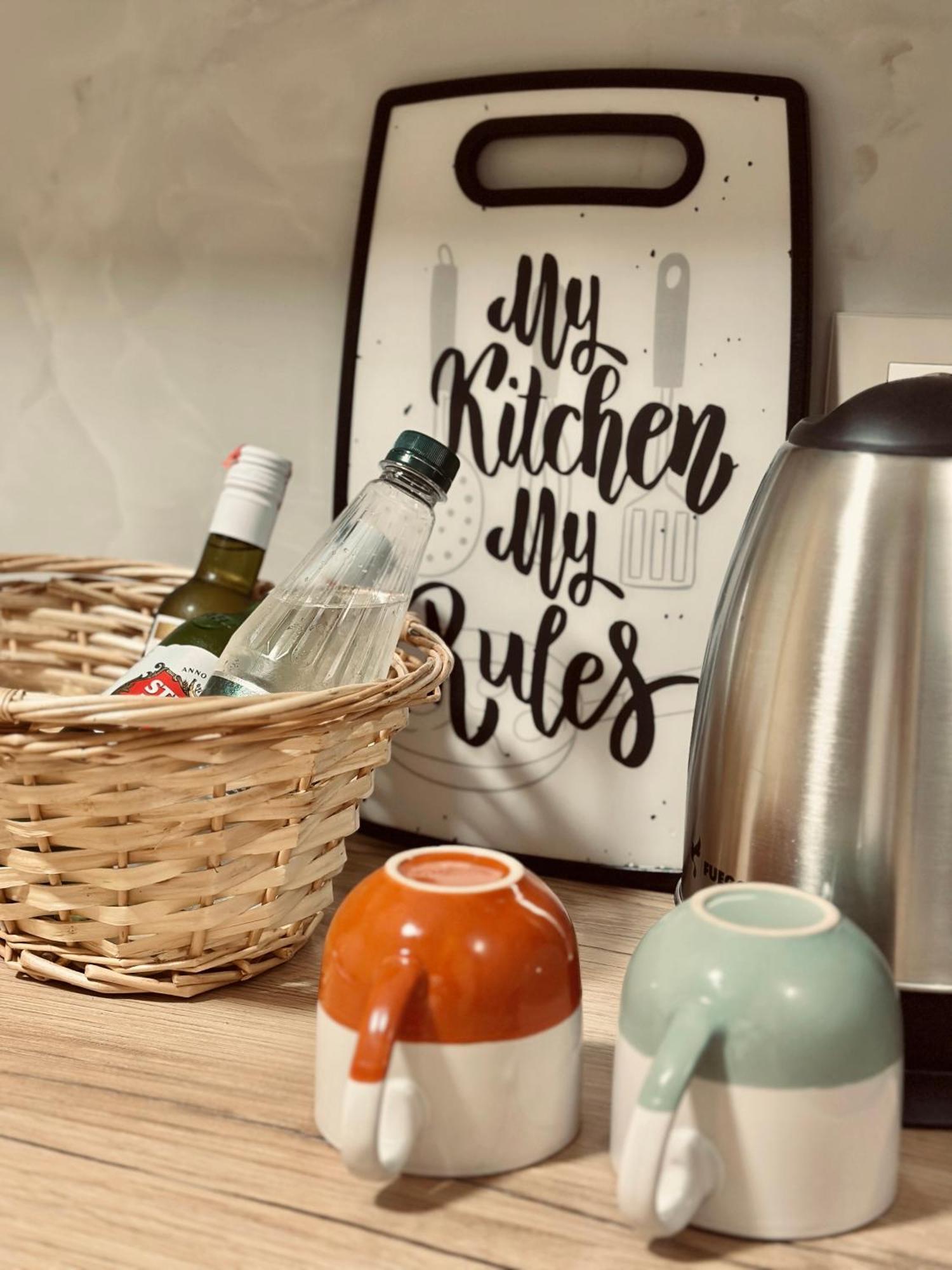 Urban Apartment In Blloku Тирана Екстериор снимка